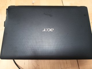 Portátil Acer Aspire 5742