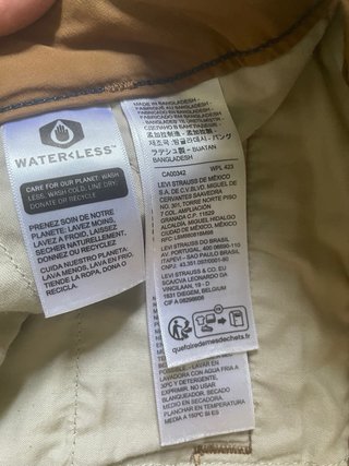 Pantalones Cargo Levi's Taper Marrón 42
