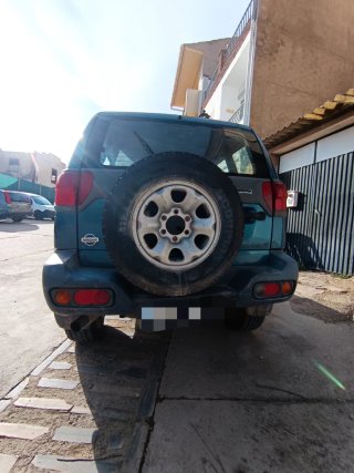 Nissan Terrano II 2001