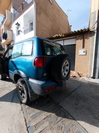 Nissan Terrano II 2001