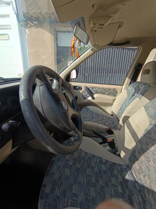 Nissan Terrano II 2001