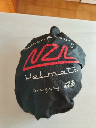 Casco MT Helmet Talla S-M Negro