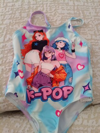 Bañador niña K-Pop anime