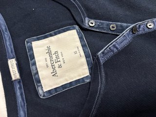 Camiseta Abercrombie & Fitch manga larga azul XL