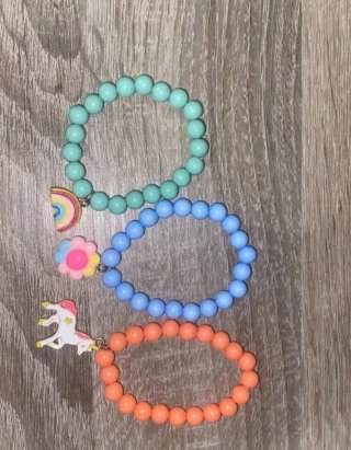 Set braccialetti per bambini con ciondoli