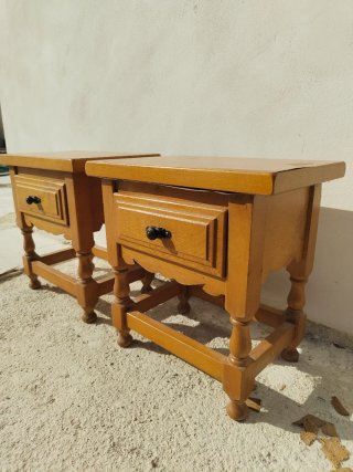 Conjunto 2 mesitas de noche madera