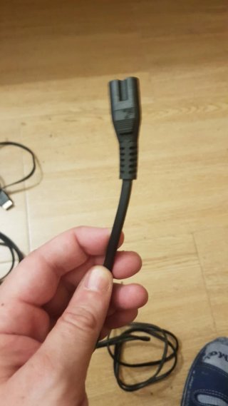 Cable Euroconector y Cable Corriente PC