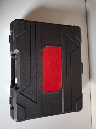 Taladro Black+Decker con maletín