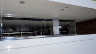 Mesa de escritorio lacada brillante blanca