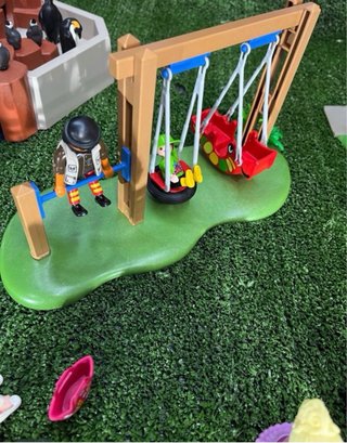 Parque Playmobil y piscina pingüinos
