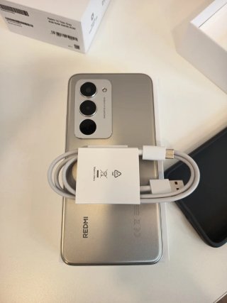 Xiaomi Redmi 15 7000mAh FHD+