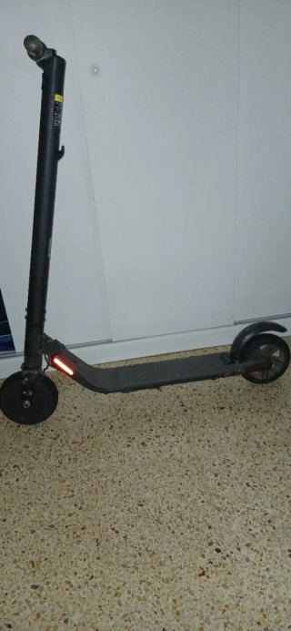Patinete Eléctrico Negro