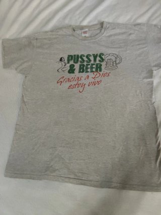 Camiseta Se Busca Jesús Vintage