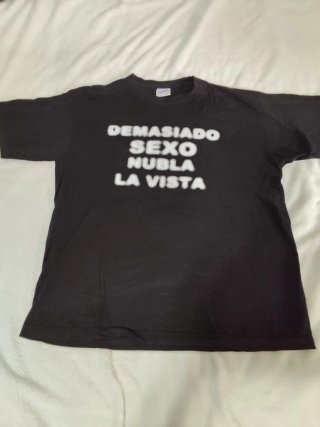 Camiseta Se Busca Jesús Vintage