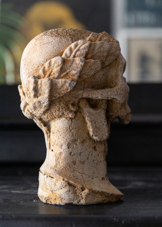 Busto Cráneo Laureado Vintage Memento Mori.