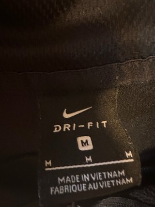 Lote 2 Chaquetas Nike Talla M x 20€