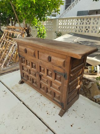 Mueble Castellano Madera Maciza