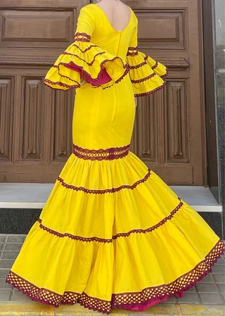 Traje de Flamenca Amarillo y Buganvilla Talla 34