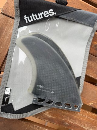 Tabla de surf twin+ quillas future