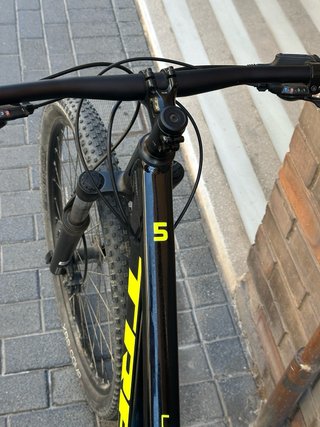 Trek Marlin 5 semi nueva
