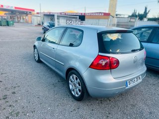 Volkswagen Golf 2005