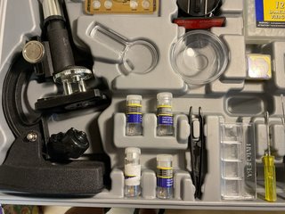 Microscopio Micro-Science con accessori