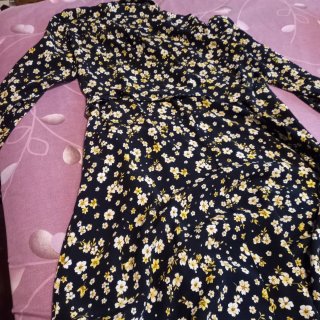Vestido cruzado estampado flores