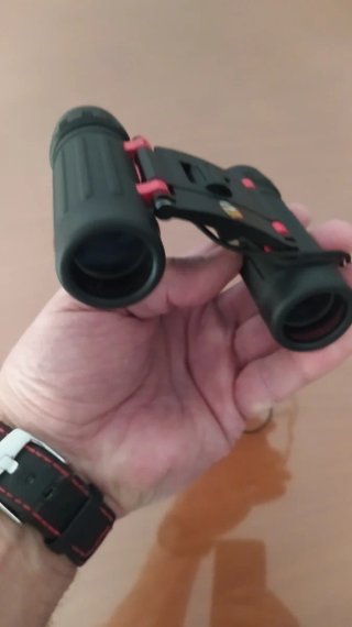 Prismáticos de bolsillo con funda