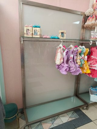 Estantería aluminio y vidrio