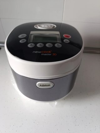 Robot Cocina Newcook Master 3D guia por voz