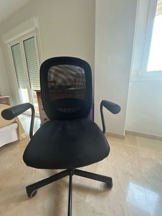 Silla de oficina IKEA negra