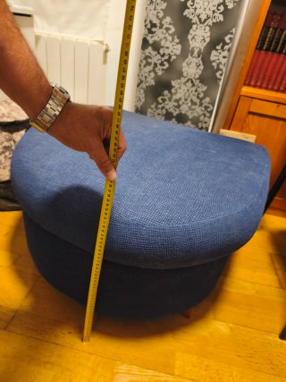 Puff auxiliar azul de tela