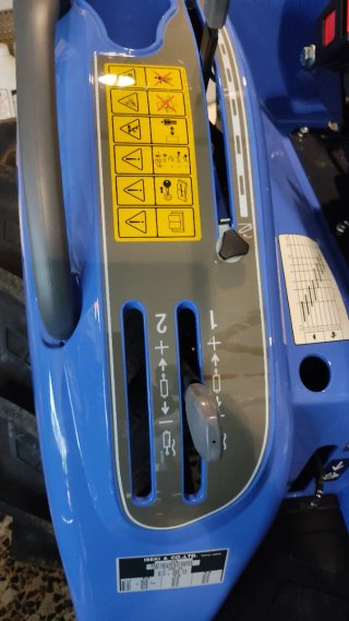 Tractor Iseki TM3267E 26CV