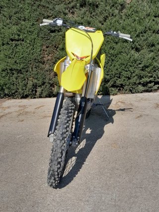 Suzuki RMZ 250 2015 Motocross