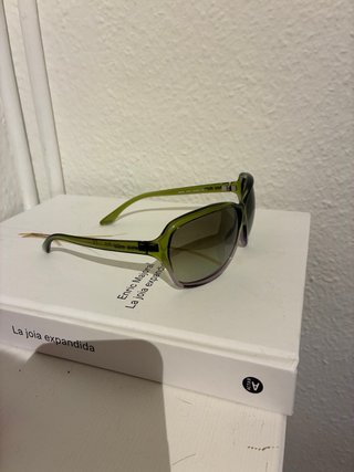 Gafas de sol Miu Miu verdes y moradas