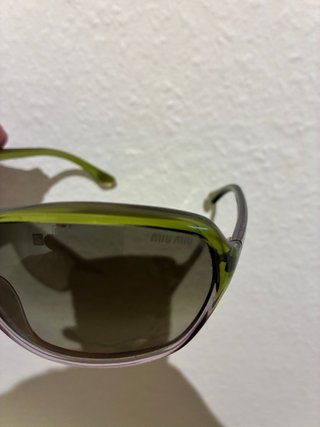 Gafas de sol Miu Miu verdes y moradas