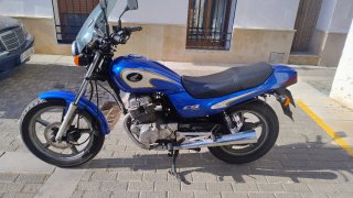 Honda CB250 Azul