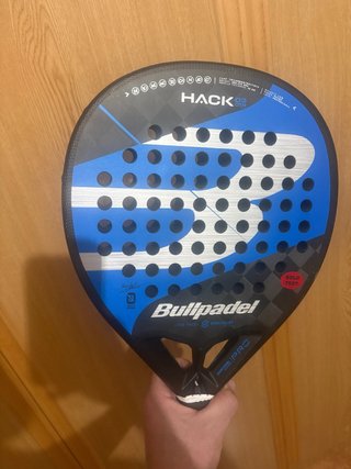 Pala de pádel Bullpadel Hack 03