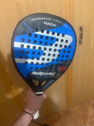 Pala de pádel Bullpadel Hack 03