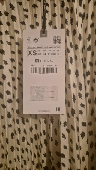 Falda Zara plisada estampado dálmata