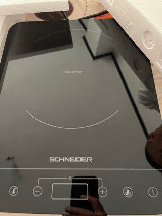 Placa Inducción Portátil Schneider 2000W