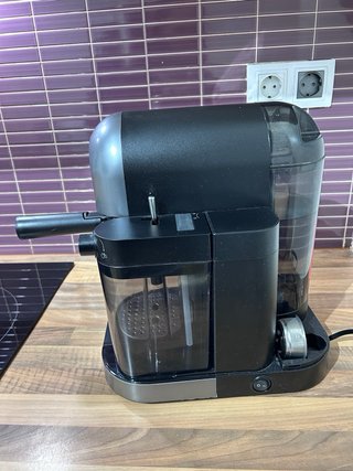 Cafetera Cecotec Cumbia casi nueva