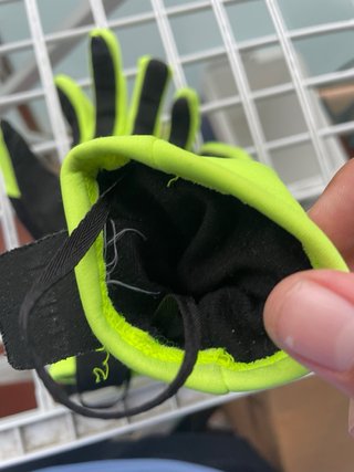 Guantes de trabajo negros y amarillos