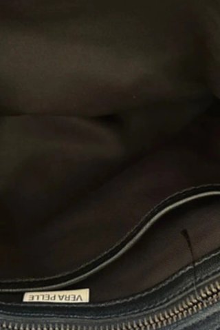 Borsa bauletto nera in pelle morbidissima
