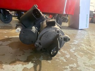compresor de suspensión neumática (Airmatic)