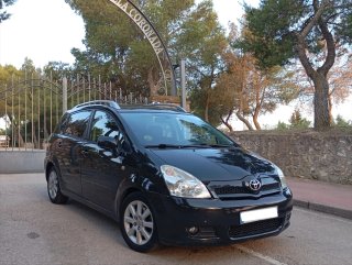 Toyota Corolla verso