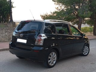 Toyota Corolla verso