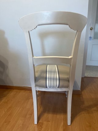 Sillas de comedor estilo clásico