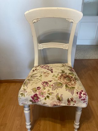 Sillas de comedor estilo clásico