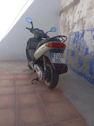 Daelim NS 125 Scooter Gris